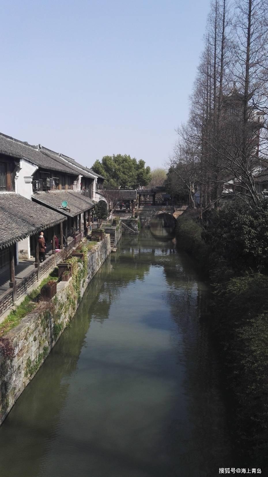 等一会还要跟老总去应酬呢怎么回复？游戏画面